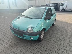 Grün Gebraucht 1999 Renault Twingo Kleinwagen | 750 €