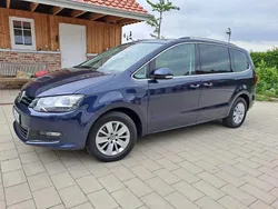 Blau Gebraucht 2017 VW Sharan S Van / Kleinbus | 20.499 € (Guter Preis)