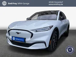 Weiss Gebraucht 2023 Ford Mustang Mach-E Premium SUV | 39.950 € (Superpreis)