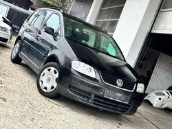 Schwarz Gebraucht 2003 VW Touran Van / Kleinbus | 1.999 € (Teuer)