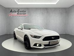 Weiß Gebraucht 2017 Ford Mustang Fastback Coupé | 22.950 € (Guter Preis)