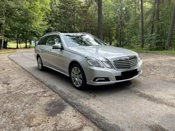 Silber Gebraucht 2010 Mercedes E220 Elegance Kombi | 7.990 € (Guter Preis)