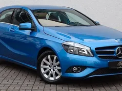 Blau Gebraucht 2012 Mercedes A180 Kleinwagen | 11.490 € (Fairer Preis)