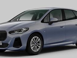 Grau Gebraucht 2024 BMW 220 Active Tourer M Sport Van / Kleinbus | 32.990 € (Fairer Preis)