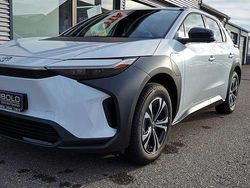Platinumweiß perleffekt Gebraucht 2023 Toyota bZ4X Comfort SUV | 38.990 € (Teuer)