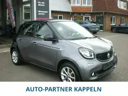 Bicolor grau/schwarz Gebraucht 2015 Smart ForFour Passion Kleinwagen | 9.599 € (Teuer)