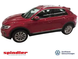 Kings red metallic Gebraucht 2024 VW T-Roc Style SUV | 30.880 € (Fairer Preis)