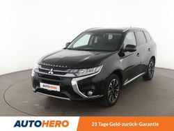 Schwarz Gebraucht 2015 Mitsubishi Outlander P-HEV Top SUV | 14.890 € (Fairer Preis)