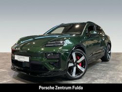 Grün Gebraucht 2025 Porsche Macan Turbo SUV | 114.890 € (Superpreis)
