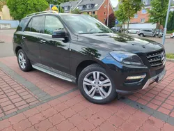 Schwarz Gebraucht 2015 Mercedes ML350 SUV | 20.900 €