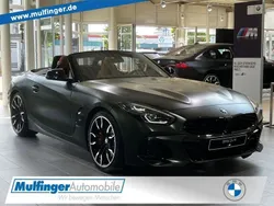 Grün Neu 2025 BMW Z4 Pure Impulse Cabrio | 74.890 €