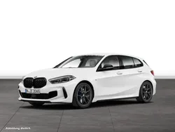 Weiß Gebraucht 2024 BMW M135 Kleinwagen | 42.986 € (Etwas zu teuer)