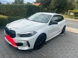Weiß Gebraucht 2020 BMW 118 M Sport Kleinwagen | 23.000 € (Etwas zu teuer)