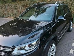 Schwarz Gebraucht 2014 VW Tiguan R-line SUV | 17.000 € (Etwas zu teuer)