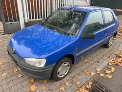 Blau Gebraucht 1998 Peugeot 106 Style Kleinwagen | 590 € (Guter Preis)