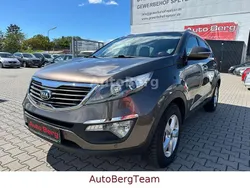 Braun Gebraucht 2014 Kia Sportage Spirit SUV | 11.490 € (Fairer Preis)