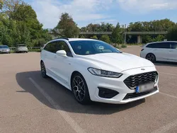 Weiß Gebraucht 2020 Ford Mondeo ST-Line Kombi | 24.900 € (Teuer)