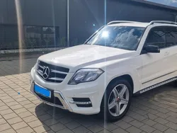 Weiß Gebraucht 2012 Mercedes GLK250 AMG line SUV | 15.980 € (Fairer Preis)