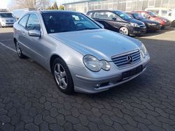 Silber Gebraucht 2001 Mercedes C200 Coupé | 2.900 € (Fairer Preis)