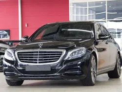 Obsidianschwarz (metallic) Gebraucht 2015 Mercedes S500 Limousine | 34.850 € (Superpreis)