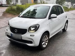 Weiß Gebraucht 2019 Smart ForFour Electric Drive Kleinwagen | 6.990 € (Guter Preis)
