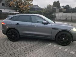 Grau Gebraucht 2017 Jaguar F-Pace Prestige SUV | 16.950 € (Fairer Preis)