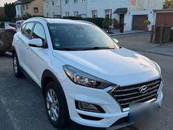Weiß Gebraucht 2019 Hyundai Tucson Trend SUV | 18.390 € (Guter Preis)