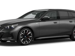 Grau Gebraucht 2024 BMW i5 Comfort Edition Kombi | 85.601 €