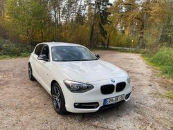 Weiß Gebraucht 2013 BMW 116 Sport Line Kleinwagen | 9.350 € (Etwas zu teuer)