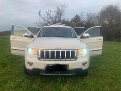 Weiß Gebraucht 2011 Jeep Grand Cherokee Overland SUV | 13.400 € (Etwas zu teuer)