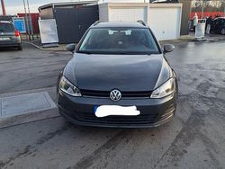 Grau Gebraucht 2016 VW Golf VII Kombi | 7.200 € (Superpreis)