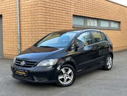 Schwarz Gebraucht 2005 VW Golf Plus Cross Van / Kleinbus | 3.990 € (Etwas zu teuer)