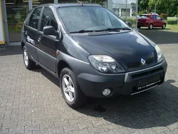 Schwarz Gebraucht 2002 Renault Scénic Van / Kleinbus | 4.200 €