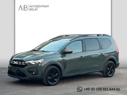 Grau Gebraucht 2023 Dacia Jogger Extreme Van / Kleinbus | 17.800 € (Fairer Preis)