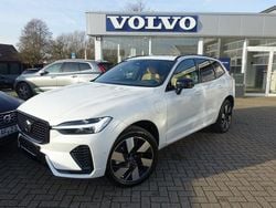 Weiß Gebraucht 2025 Volvo XC60 Plus SUV | 49.900 € (Guter Preis)