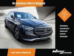Schwarz Gebraucht 2022 Mercedes E220 Avantgarde Limousine | 27.450 € (Superpreis)