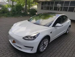 Weiß Gebraucht 2021 Tesla Model 3 Long Range Limousine | 22.999 € (Superpreis)