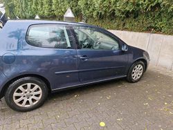 Blau Gebraucht 2007 VW Golf V Limousine | 3.600 € (Fairer Preis)