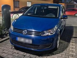 Blau Gebraucht 2011 VW Touran Van / Kleinbus | 4.250 €