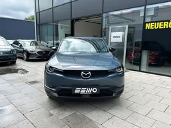 Grau Gebraucht 2021 Mazda MX30 Comfort SUV | 15.350 € (Fairer Preis)