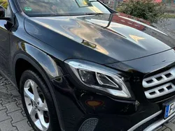 Mercedes GLA180