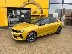 Gold Gebraucht 2024 Opel Astra GS Line Limousine | 28.450 € (Etwas zu teuer)