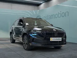 Schwarz Gebraucht 2025 Skoda Karoq SportLine SUV | 44.000 € (Teuer)