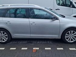 Silber Gebraucht 2011 VW Golf VI Kleinwagen | 3.650 € (Guter Preis)