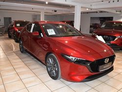 Soul red crystal m Gebraucht 2024 Mazda 3 Center-Line Limousine | 28.488 € (Teuer)