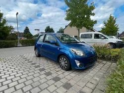 Blau Gebraucht 2007 Renault Twingo Kleinwagen | 2.300 €