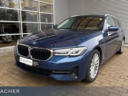 Phytonicblau Gebraucht 2022 BMW 530e Efficient Dynamics Kombi | 34.990 € (Fairer Preis)