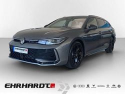 Grau Neu 2025 VW Passat R-line Kombi | 55.890 € (Etwas zu teuer)