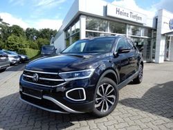 Schwarz Gebraucht 2023 VW T-Roc Style SUV | 30.990 € (Teuer)