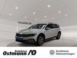 Oryxweiß perlmutteffekt Gebraucht 2022 VW Passat Alltrack Kombi | 34.784 € (Fairer Preis)